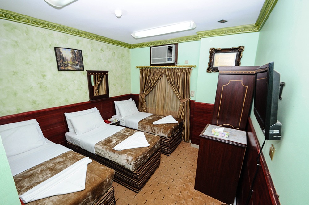 Hotel room 7